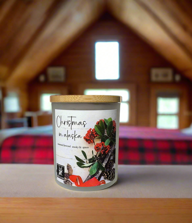 CHRISTMAS IN ALASKA COCONUT WAX CANDLE
