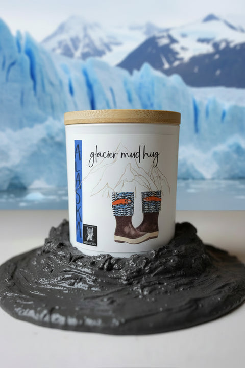 GLACIER MUD HUG WATER BOOT CANDLE