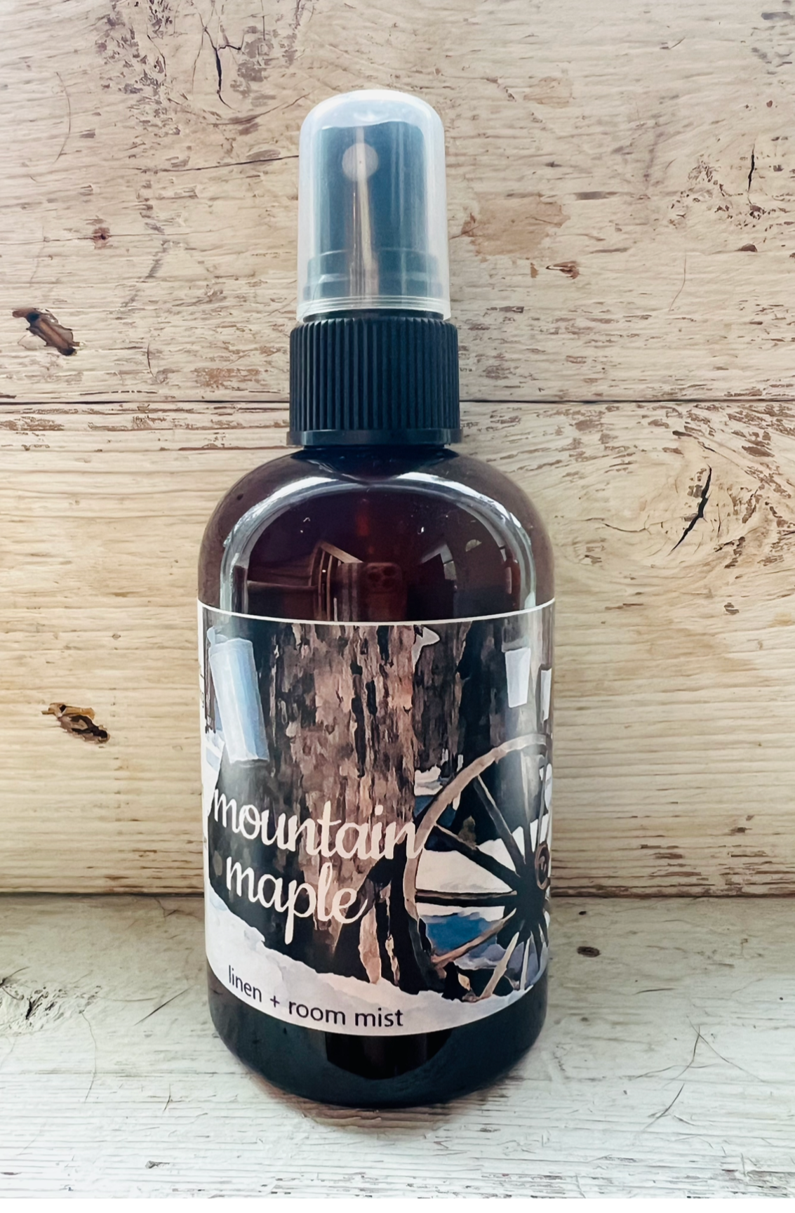 MOUNTAIN MAPLE LINEN SPRAY + ROOM MIST