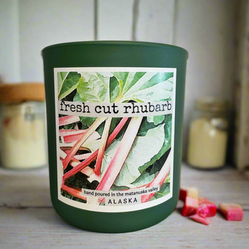 FRESH CUT RHUBARB COCONUT WAX CANDLE