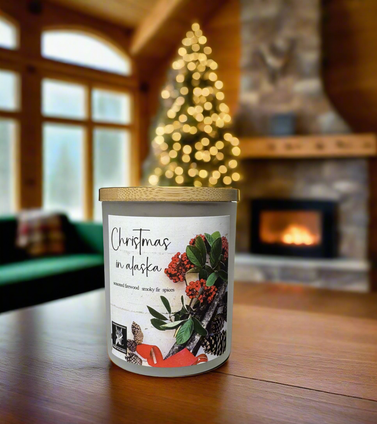 CHRISTMAS IN ALASKA COCONUT WAX CANDLE
