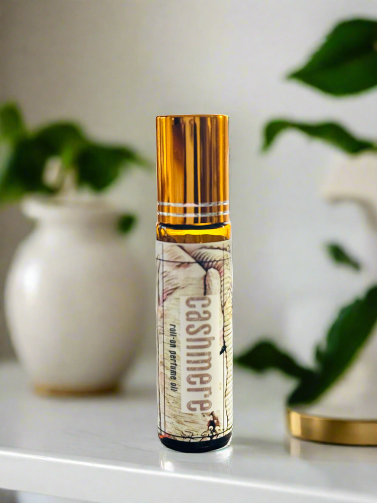 ROLL-ON PERFUME OIL