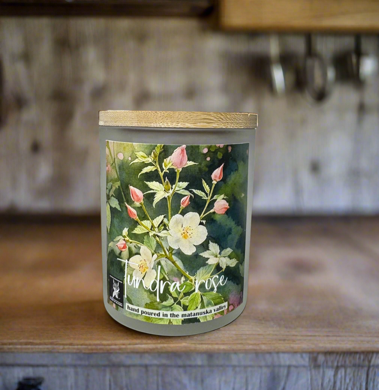 TUNDRA ROSE COCONUT WAX CANDLE