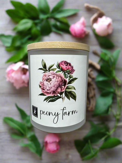 PEONY FARM COCONUT WAX CANDLE