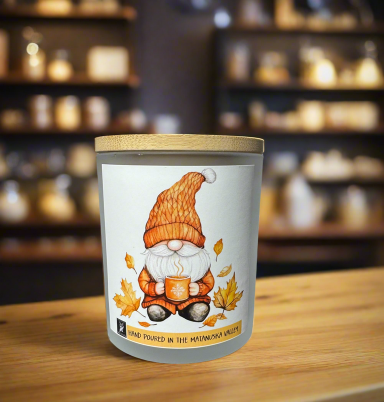 AUTUMN GNOMES COCONUT WAX CANDLES