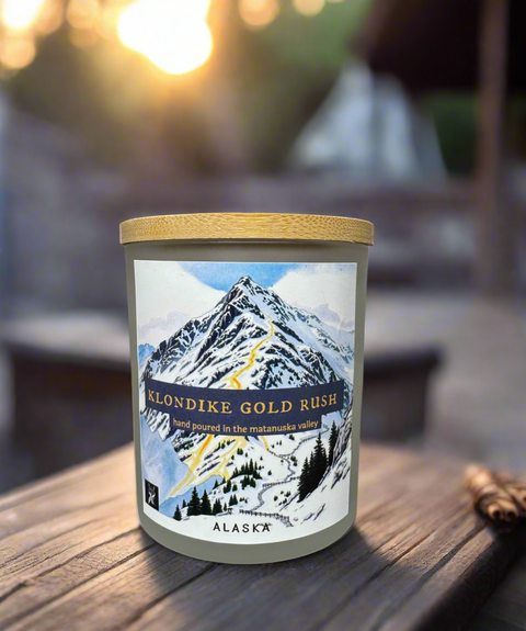 KLONDIKE GOLD RUSH COCONUT WAX CANDLE