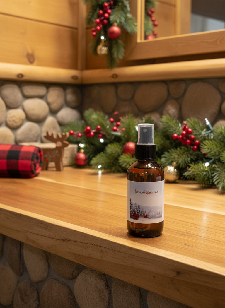 HOME ALASKA HOME HOLIDAY EDITION LINEN SPRAY + ROOM MIST