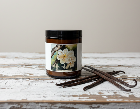 VANILLA MILK PREMIUM BEESWAX LOTION