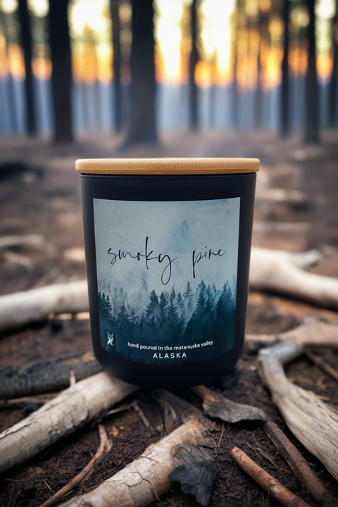 SMOKY PINE COCONUT WAX CANDLE